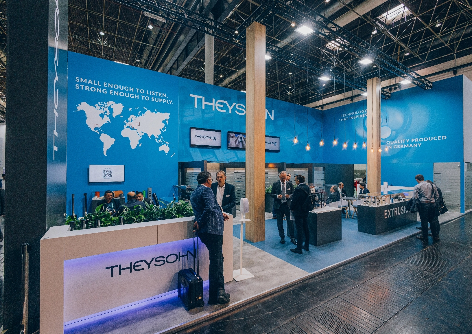 Theysohn Extrusionstechnik GmbH MACO Vision GmbH