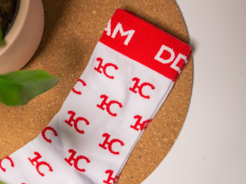 Gruppe Maskieren 672x